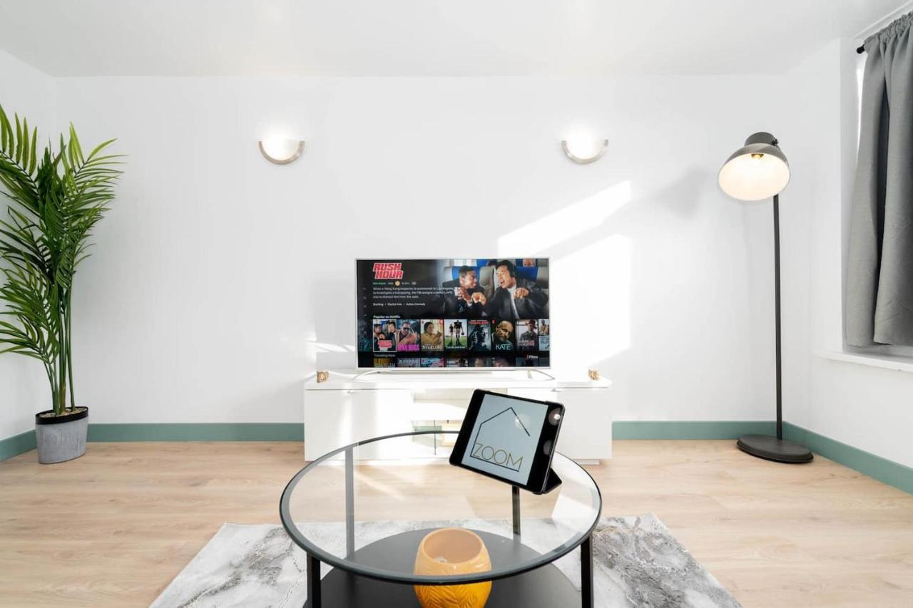 Appartement Luxury Urban Oasis In West Midlands à Birmingham Extérieur photo